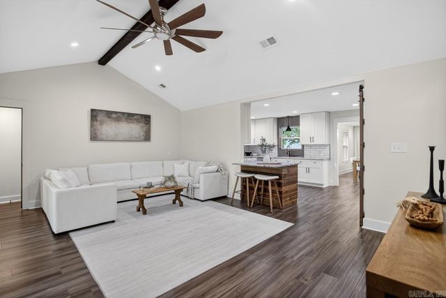 7513 Hart Road, Benton, AR 72019