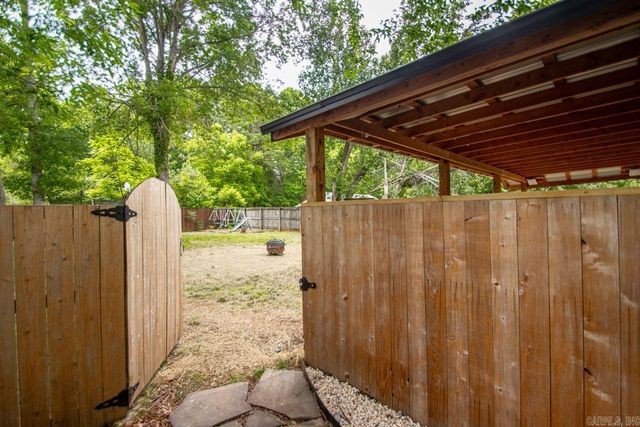 7513 Hart Road, Benton, AR 72019