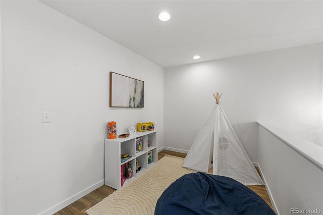 1304 Akron Street, Aurora, CO 80010