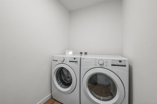 1304 Akron Street, Aurora, CO 80010