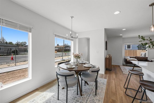 1304 Akron Street, Aurora, CO 80010