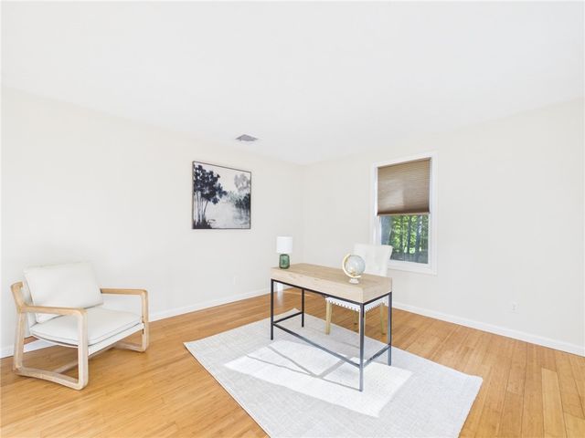 778 Hammet Road, Coventry, RI 02816