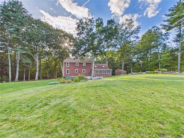 778 Hammet Road, Coventry, RI 02816