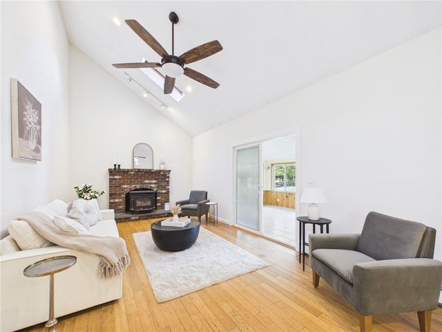 778 Hammet Road, Coventry, RI 02816