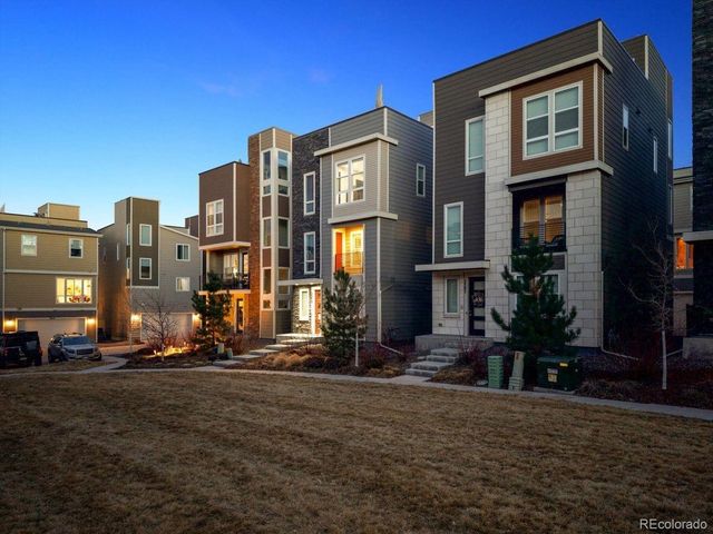 2579 Palau Way, Castle Rock, CO 80109