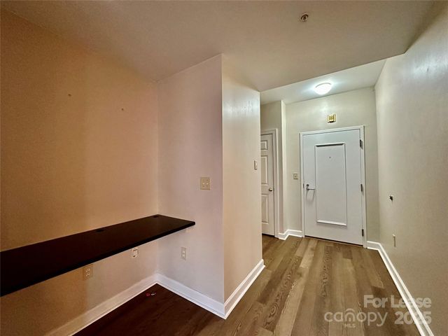 718 W Trade Street, Charlotte, NC 28202