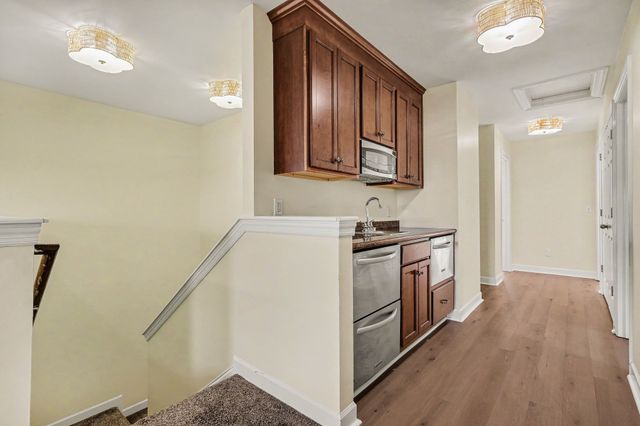 1414 Chantilly Ln, Franklin, TN 37067