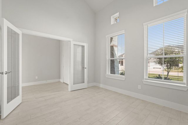 4522 Whisperwood Drive, Rosenberg, TX 77471