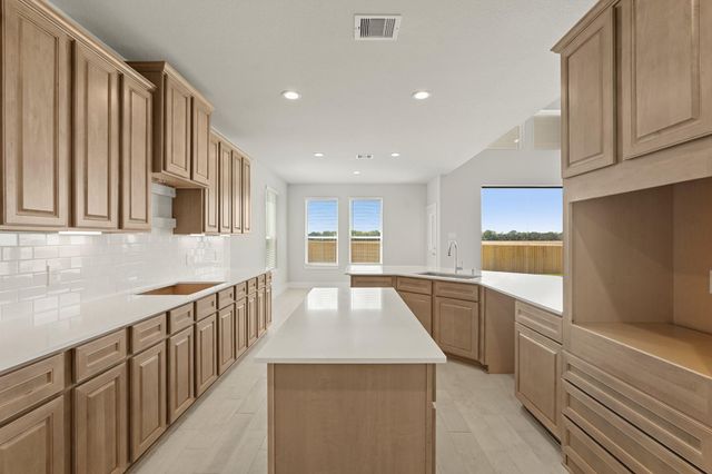 4522 Whisperwood Drive, Rosenberg, TX 77471