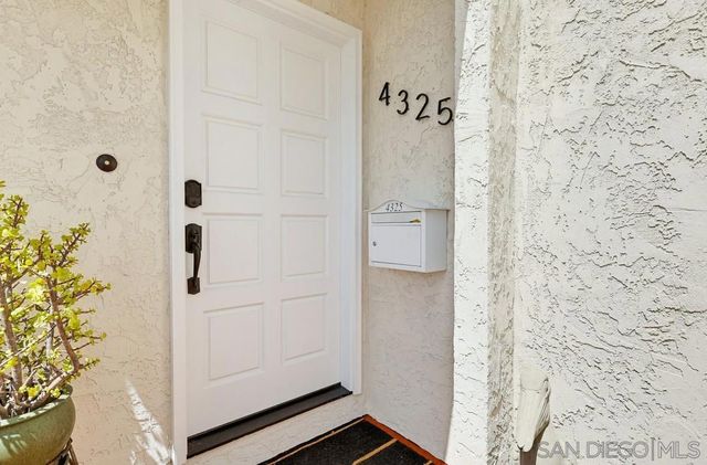 4325 Haines Street, San Diego, CA 92109