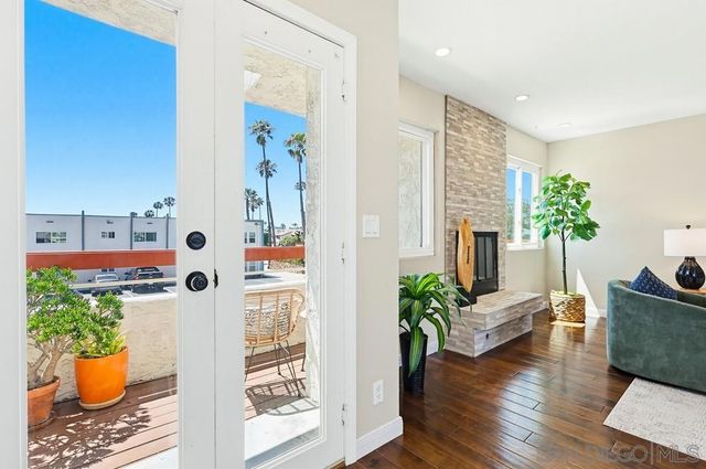 4325 Haines Street, San Diego, CA 92109