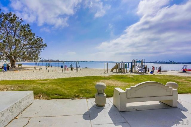 4325 Haines Street, San Diego, CA 92109