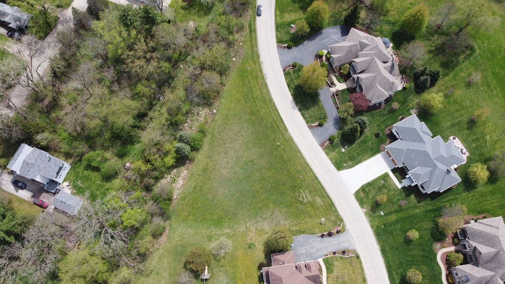 LOT 39 LONGMOOR Drive, Lakewood, IL 60014