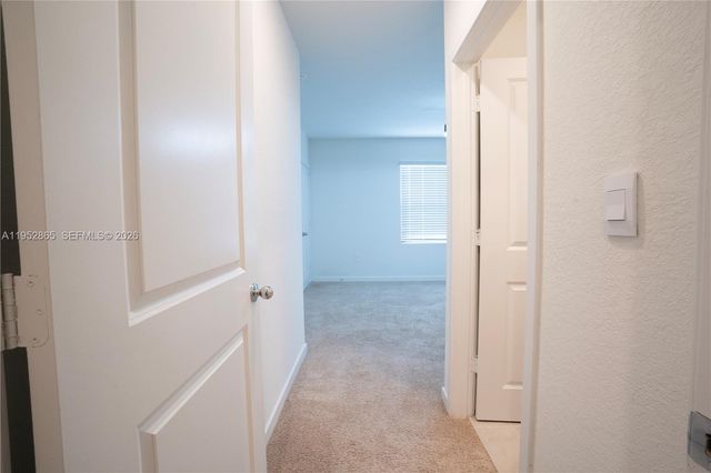 528 NE 1st Dr, Florida City, FL 33034