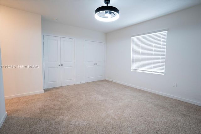 528 NE 1st Dr, Florida City, FL 33034