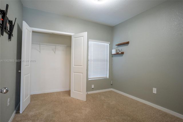 528 NE 1st Dr, Florida City, FL 33034