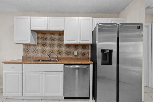 2561 SE Jason Avenue, Port St. Lucie, Port St Lucie, FL 34952