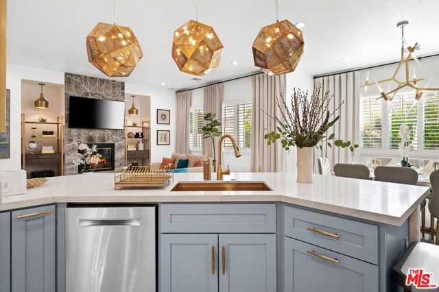 1083 E Circulo San Sorrento Road, Palm Springs, CA 92262