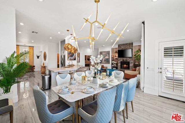 1083 E Circulo San Sorrento Road, Palm Springs, CA 92262