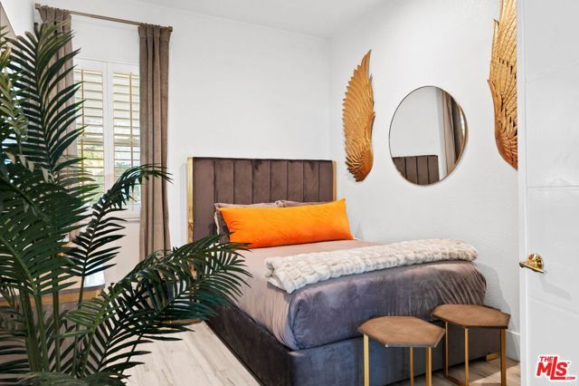 1083 E Circulo San Sorrento Road, Palm Springs, CA 92262