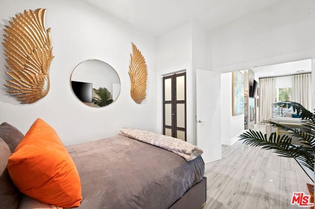 1083 E Circulo San Sorrento Road, Palm Springs, CA 92262