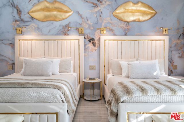 1083 E Circulo San Sorrento Road, Palm Springs, CA 92262