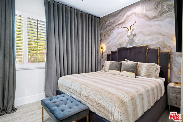 1083 E Circulo San Sorrento Road, Palm Springs, CA 92262