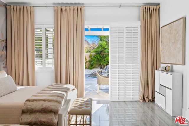 1083 E Circulo San Sorrento Road, Palm Springs, CA 92262