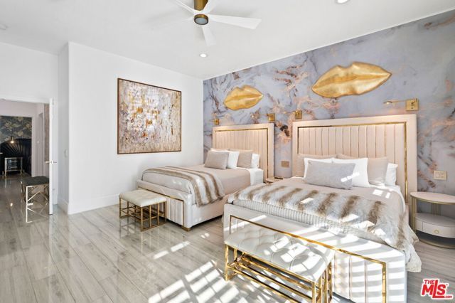 1083 E Circulo San Sorrento Road, Palm Springs, CA 92262