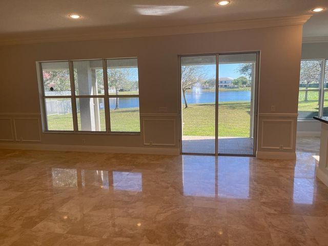 9326 Plantation Estates Drive, West Palm Beach, FL 33411