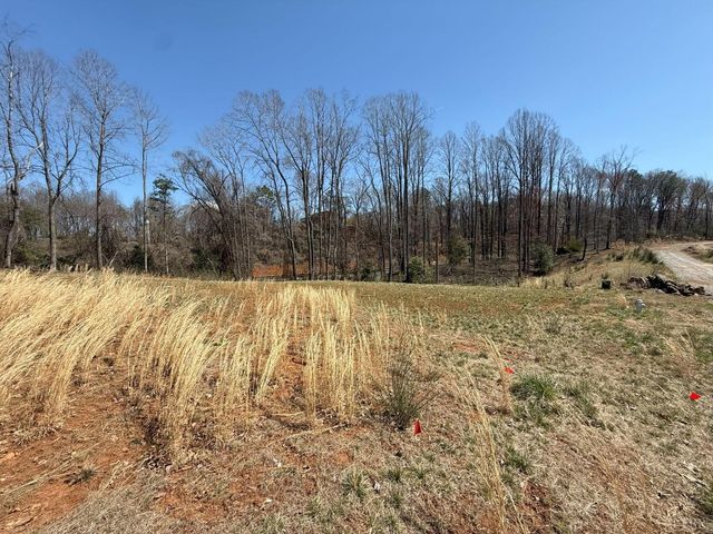 202 Waughs Landing Drive, Lynchburg, VA 24503