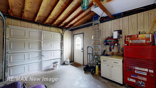 2670 Valley Drive, Saginaw, MI 48603