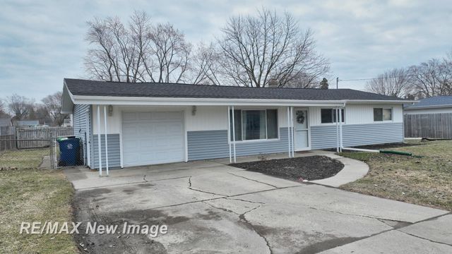2670 Valley Drive, Saginaw, MI 48603