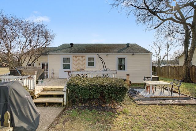 1019 Rose Ave, Murfreesboro, TN 37130