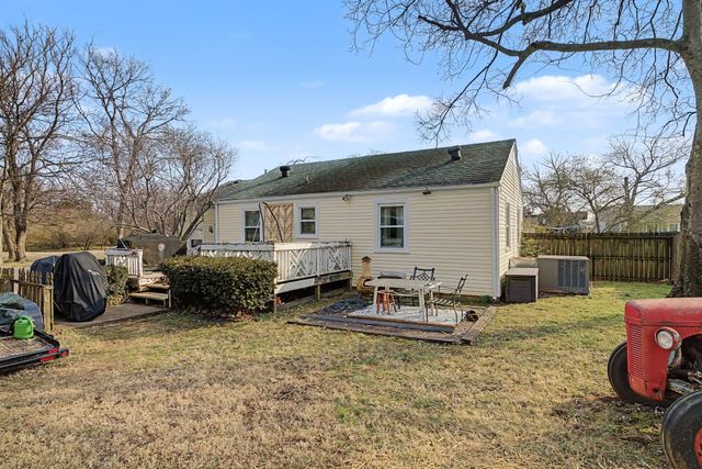 1019 Rose Ave, Murfreesboro, TN 37130