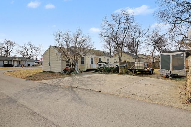 1019 Rose Ave, Murfreesboro, TN 37130