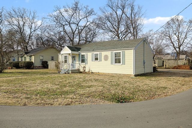 1019 Rose Ave, Murfreesboro, TN 37130