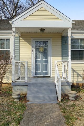 1019 Rose Ave, Murfreesboro, TN 37130