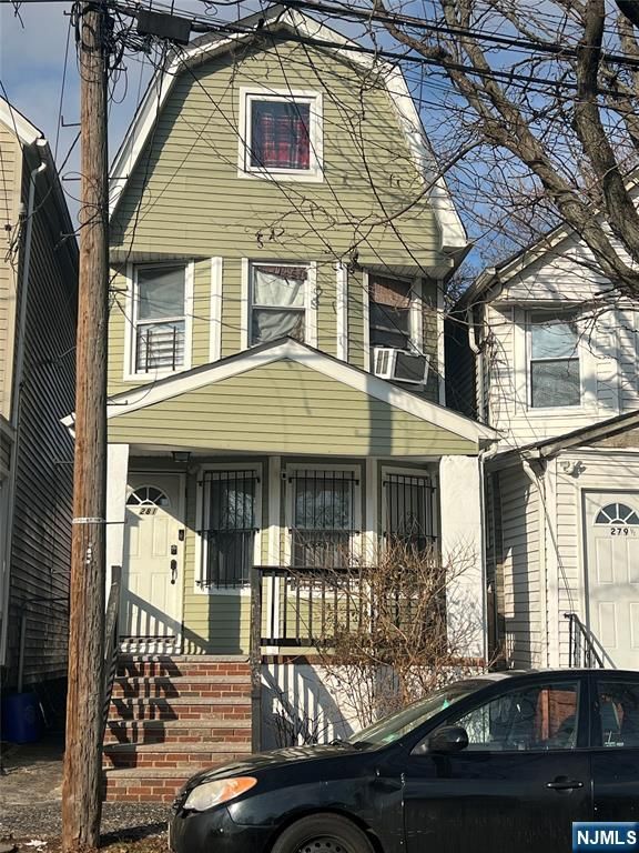 281 18th Street, Newark, NJ 07103