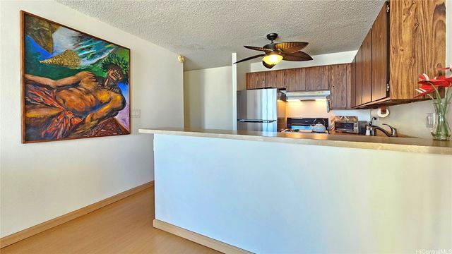 2452 Tusitala Street 1405, Honolulu, HI 96815