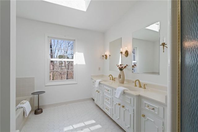 2946 Cravey NE Trail, Atlanta, GA 30345