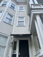816 Drayton Street 2D, Savannah, GA 31401