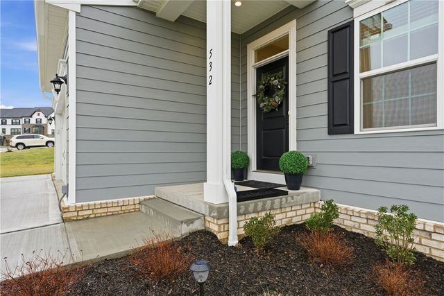 532 Blackrock Blvd, Adams Twp, PA 16046