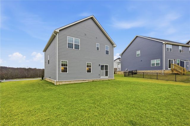 532 Blackrock Blvd, Adams Twp, PA 16046