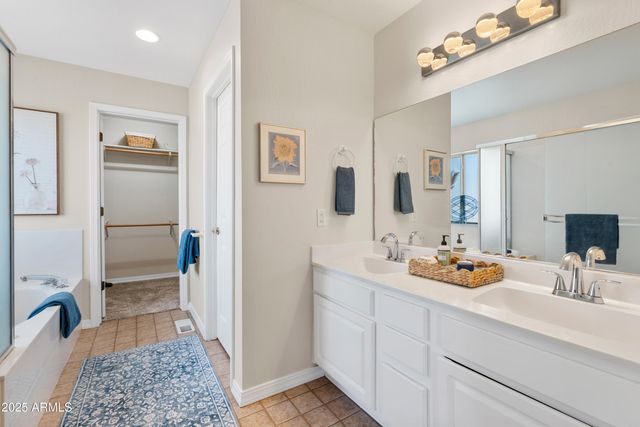 1550 N NEOGA Circle, Dewey, AZ 86327