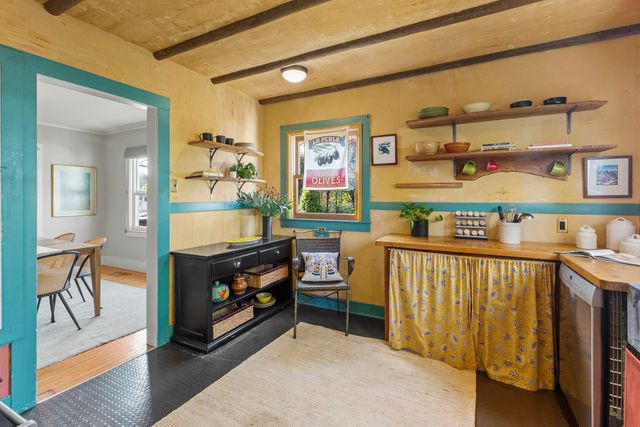 1809 Hopkins St, Berkeley, CA 94707