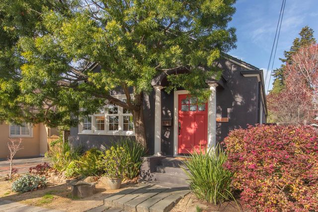 1809 Hopkins St, Berkeley, CA 94707