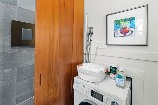 1809 Hopkins St, Berkeley, CA 94707