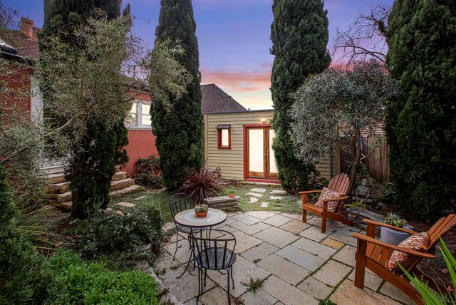 1809 Hopkins St, Berkeley, CA 94707