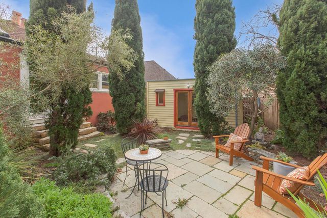 1809 Hopkins St, Berkeley, CA 94707